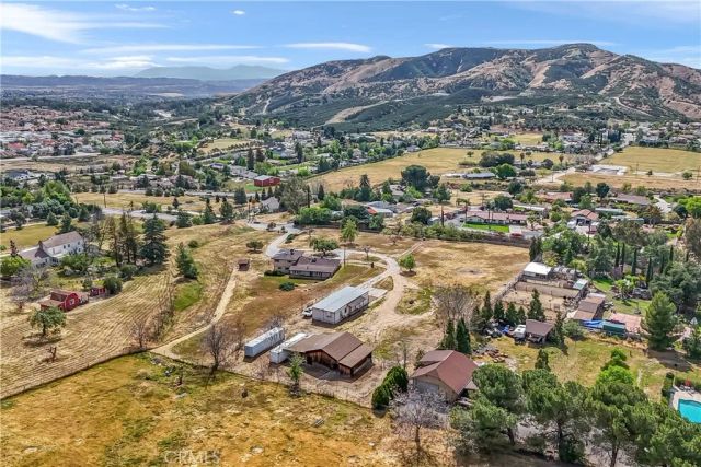 10207 Juniper Avenue, Yucaipa, CA 92399