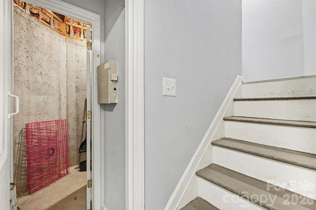 6125 Gray Gate Lane A, Charlotte, NC 28210