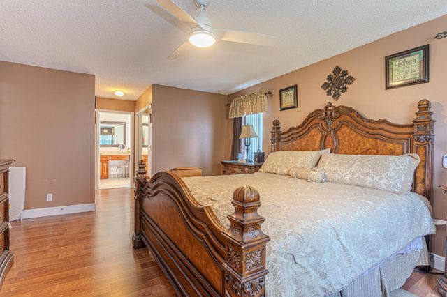 118 Rosewood Lane, Greenacres, FL 33463