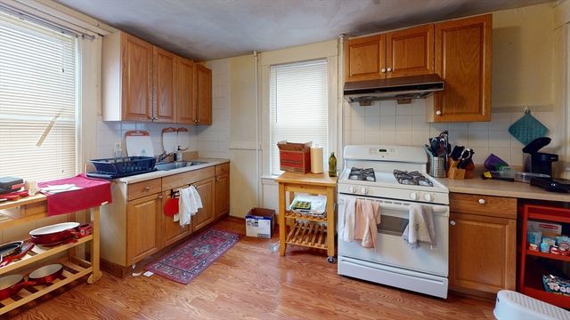 9R Winship A, Boston, MA 02135