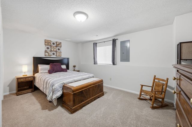 6910 N Wendell Ct, Park City, KS 67219
