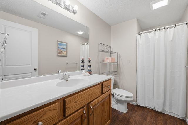 6910 N Wendell Ct, Park City, KS 67219