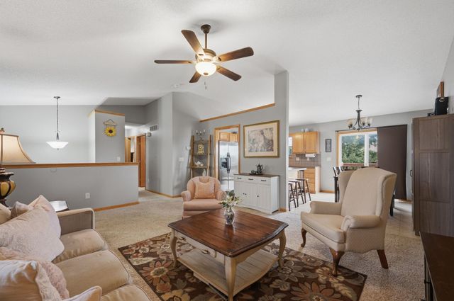 6910 N Wendell Ct, Park City, KS 67219