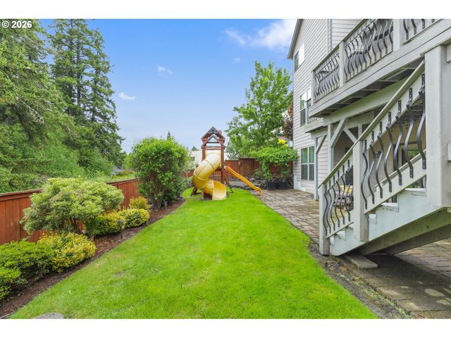 7281 Ne ROCKRIDGE Pl, Hillsboro, OR 97124