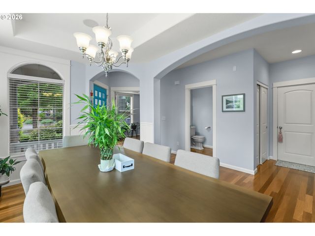 7281 Ne ROCKRIDGE Pl, Hillsboro, OR 97124
