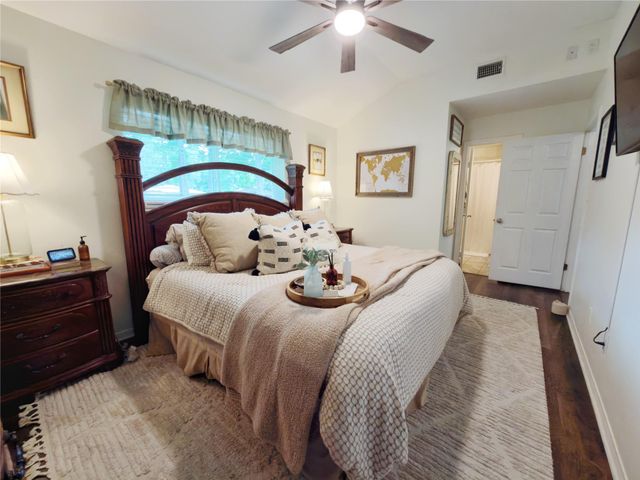 218 Holly Lane, Woodbranch, TX 77357
