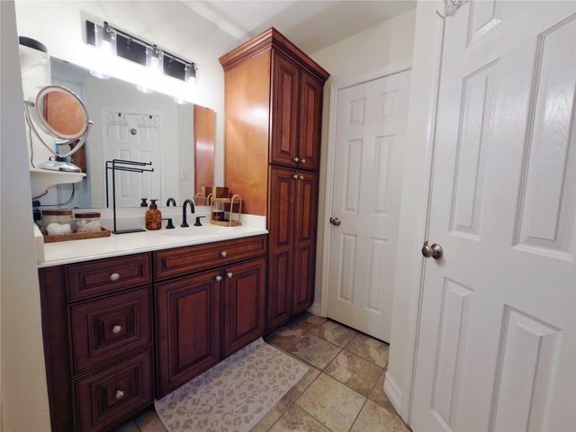 218 Holly Lane, Woodbranch, TX 77357