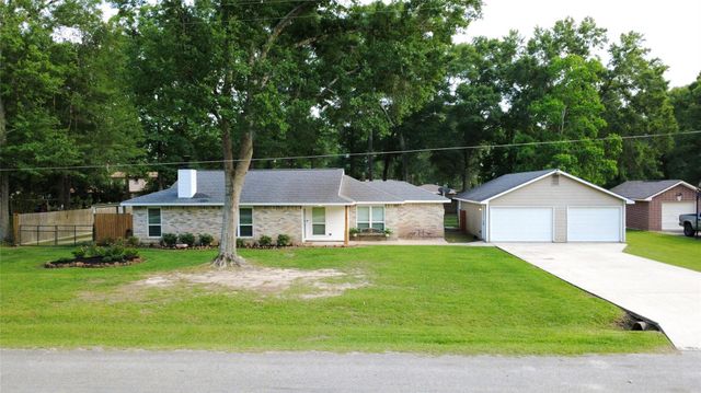 218 Holly Lane, Woodbranch, TX 77357