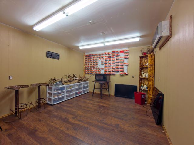 218 Holly Lane, Woodbranch, TX 77357