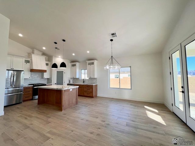 10811 E 46 Pl, Yuma, AZ 85367