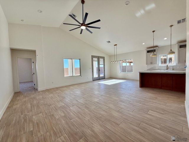 10811 E 46 Pl, Yuma, AZ 85367