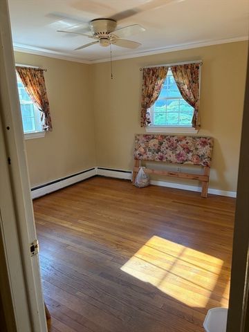118 Longwood Drive, Chicopee, MA 01020