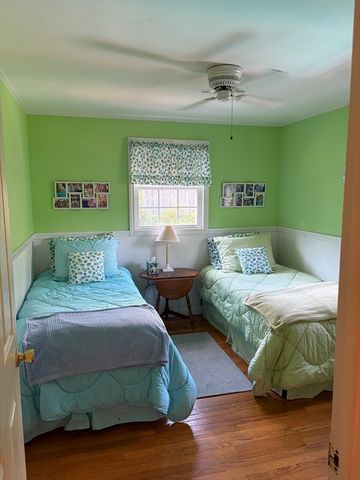 118 Longwood Drive, Chicopee, MA 01020