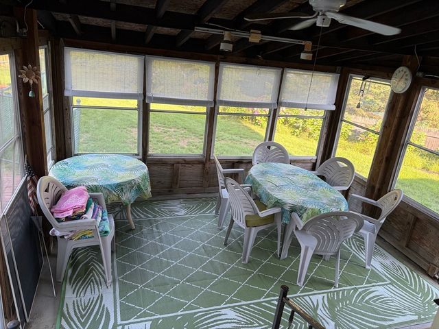118 Longwood Drive, Chicopee, MA 01020