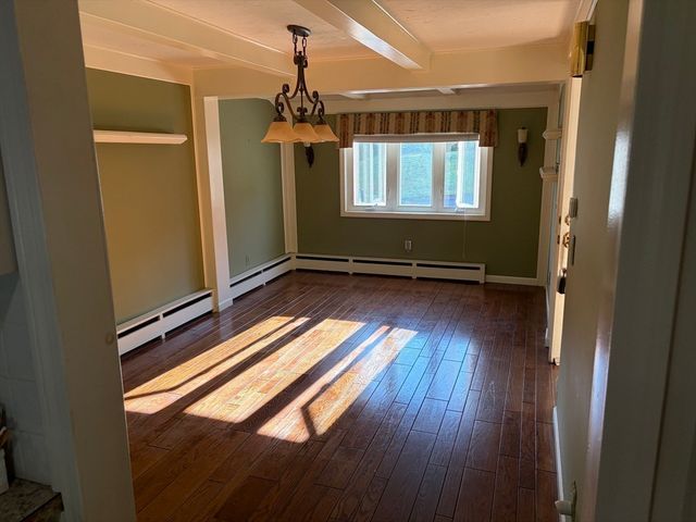 118 Longwood Drive, Chicopee, MA 01020