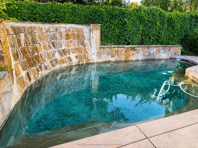 5825 Laguna Trail Way, Elk Grove, CA 95758