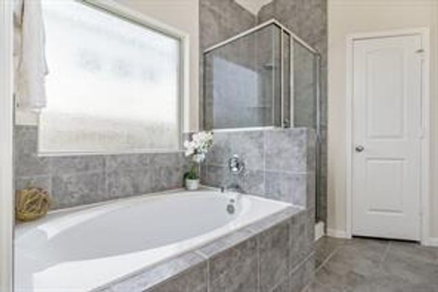 30110 E Sapling Oaks Place, Magnolia, TX 77355