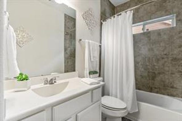30110 E Sapling Oaks Place, Magnolia, TX 77355