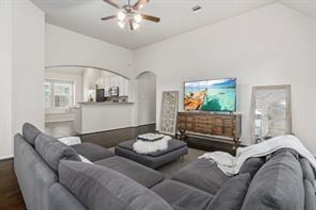 30110 E Sapling Oaks Place, Magnolia, TX 77355