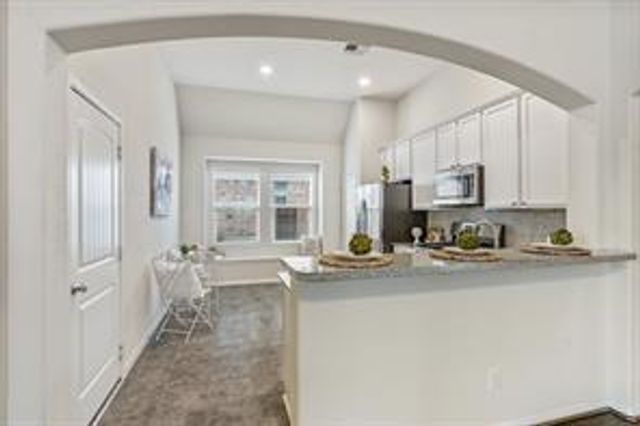 30110 E Sapling Oaks Place, Magnolia, TX 77355