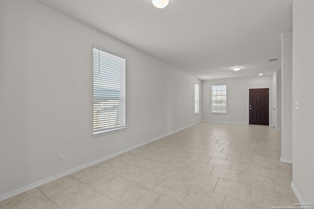 923 Bluegrass Point, New Braunfels, TX 78130