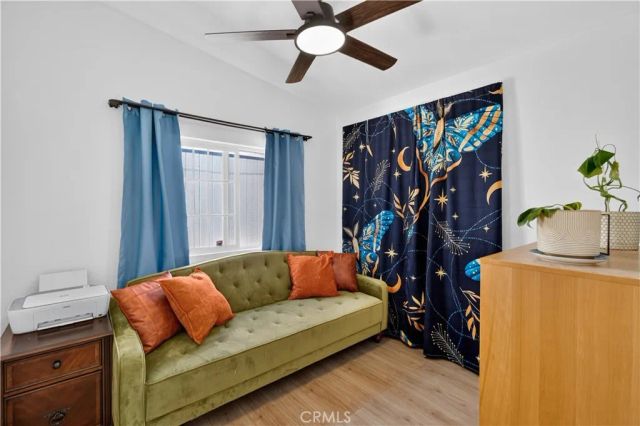 327 W Wilson 74, Costa Mesa, CA 92627