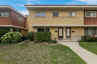 6524 N Northwest Highway A, Chicago, IL 60631