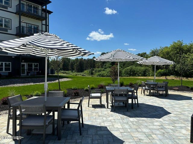 6051 State Farm Road 118, Guilderland, NY 12084