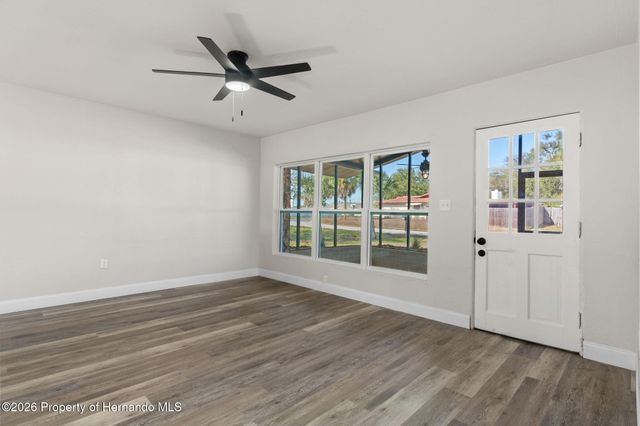 7100 Ashwood Drive, Port Richey, FL 34668