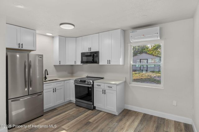 7100 Ashwood Drive, Port Richey, FL 34668