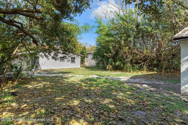 7100 Ashwood Drive, Port Richey, FL 34668