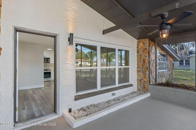 7100 Ashwood Drive, Port Richey, FL 34668