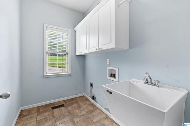 5729 CARRINGTON LAKE PARKWAY, Trussville, AL 35173
