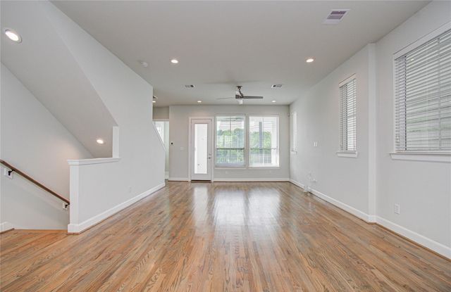 2818 Grand Fountains Drive B, Houston, TX 77054