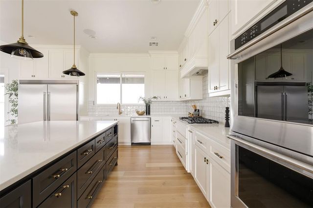 2225 NW 227th Street, Edmond, OK 73025