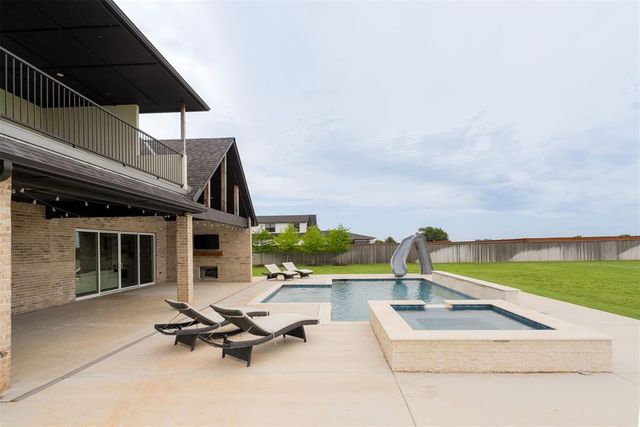 2225 NW 227th Street, Edmond, OK 73025