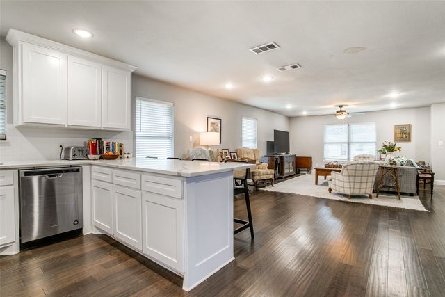 7324 Rutgers Drive, Dallas, TX 75214