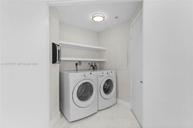 17301 Biscayne Blvd 611, North Miami Beach, FL 33160