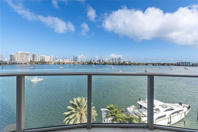 17301 Biscayne Blvd 611, North Miami Beach, FL 33160