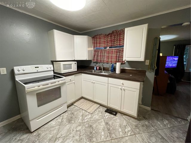 6967 Sennett, Harrison Twp, OH 45414