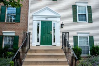 120 FORT EVANS RD SE #C, Leesburg, VA 20175