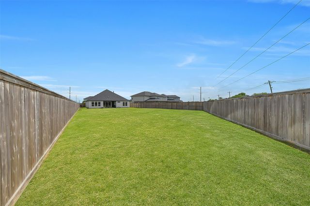1400 River Point Drive, Friendswood, TX 77546
