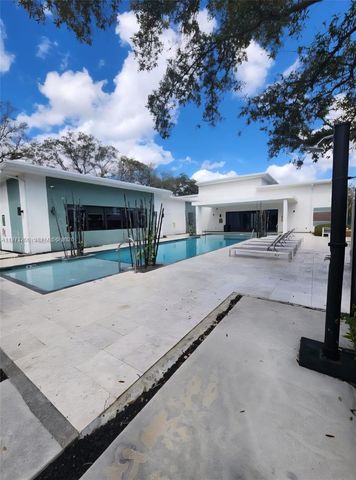 929 NW 45th Ter 929, Plantation, FL 33317