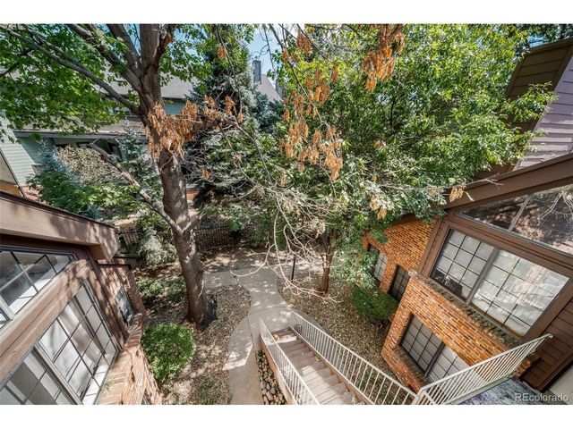 834 S Vance St F, Lakewood, CO 80226