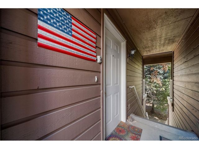 834 S Vance St F, Lakewood, CO 80226