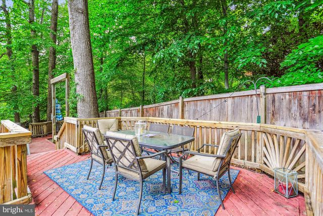 9201 LAUREL OAK DR, Bethesda, MD 20817