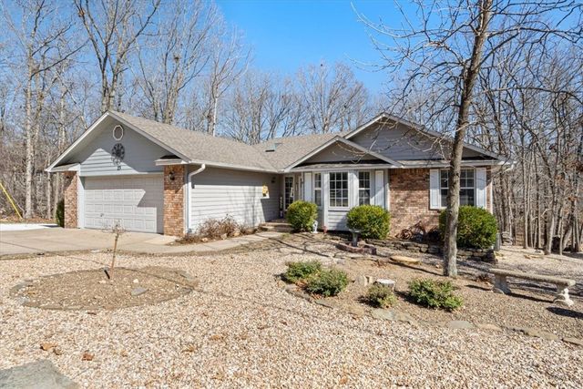 23 Sunderland Drive, Bella Vista, AR 72714