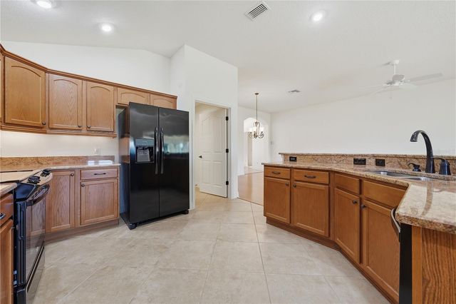 1102 ALLAIRE LOOP, The Villages, FL 32163