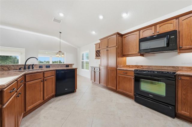 1102 ALLAIRE LOOP, The Villages, FL 32163