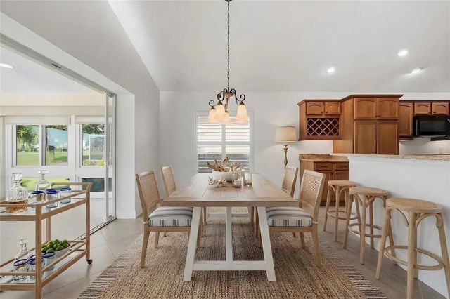 1102 ALLAIRE LOOP, The Villages, FL 32163